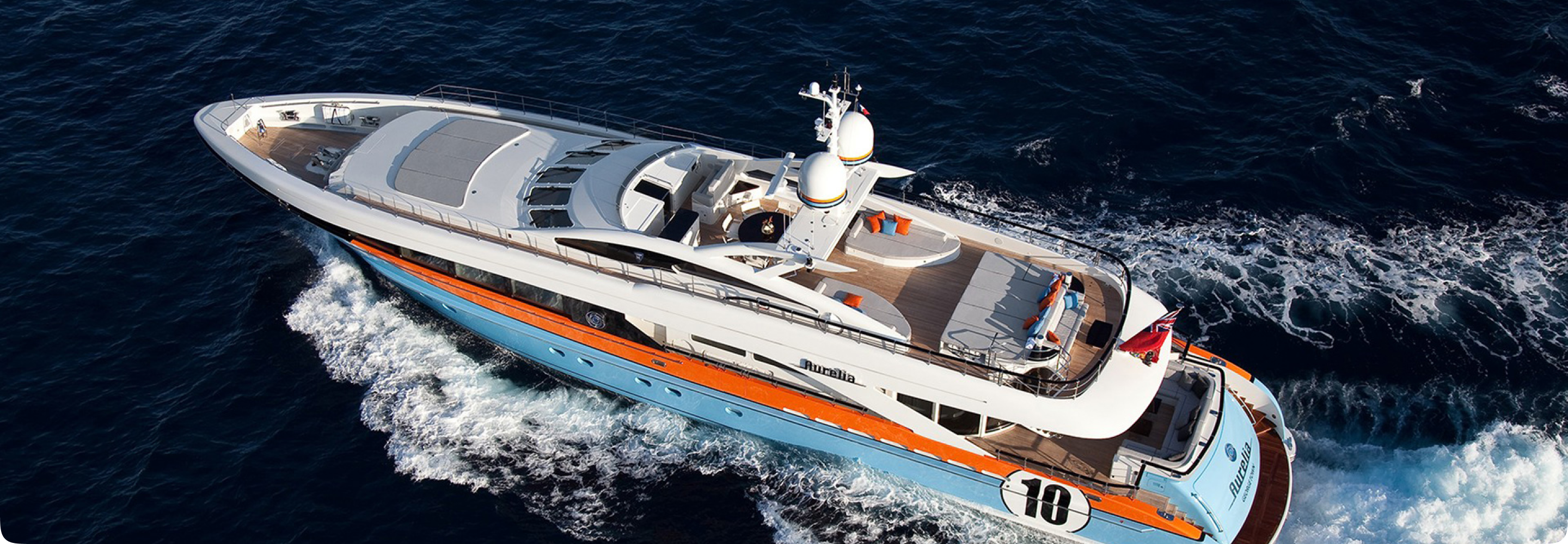 Feel the Luxury of Saint-Tropez and Mediterranean with the Aurelia Superyacht!