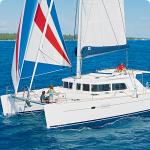 Lagoon 440 - a surprisingly spacious catamaran for your adventures